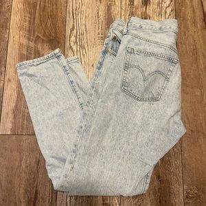 Levi’s vintage color jeans great condition